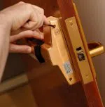 Fort Lauderdale Lock And Locksmith Fort Lauderdale, FL 954-366-2127 - new-locks-installation